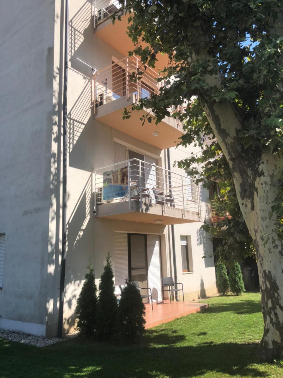 Dorina Wellness Apartman Siófok Exterior foto